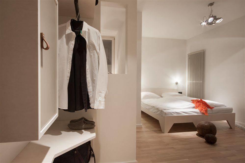 Room For Rent Unterhaching Dış mekan fotoğraf
