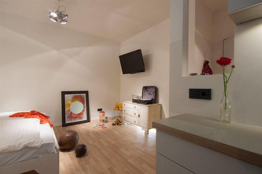 Room For Rent Unterhaching Dış mekan fotoğraf