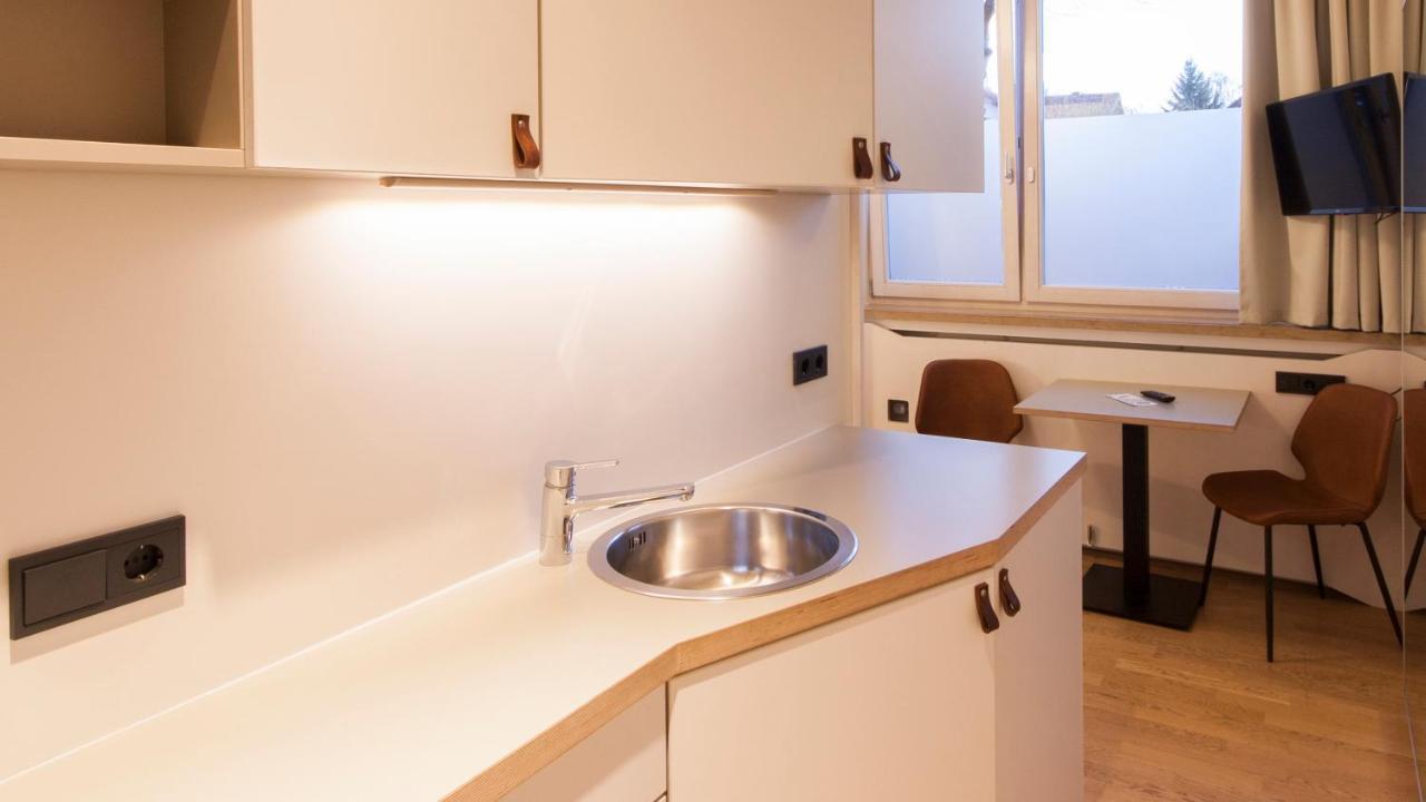 Room For Rent Unterhaching Dış mekan fotoğraf